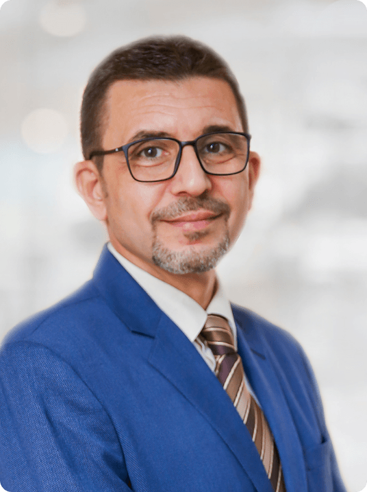 السيد الأستاذ / تامر محمد شاهين